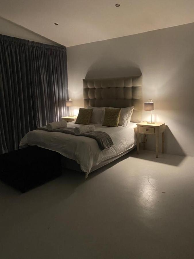 Miles House Apartment Джордж Екстериор снимка